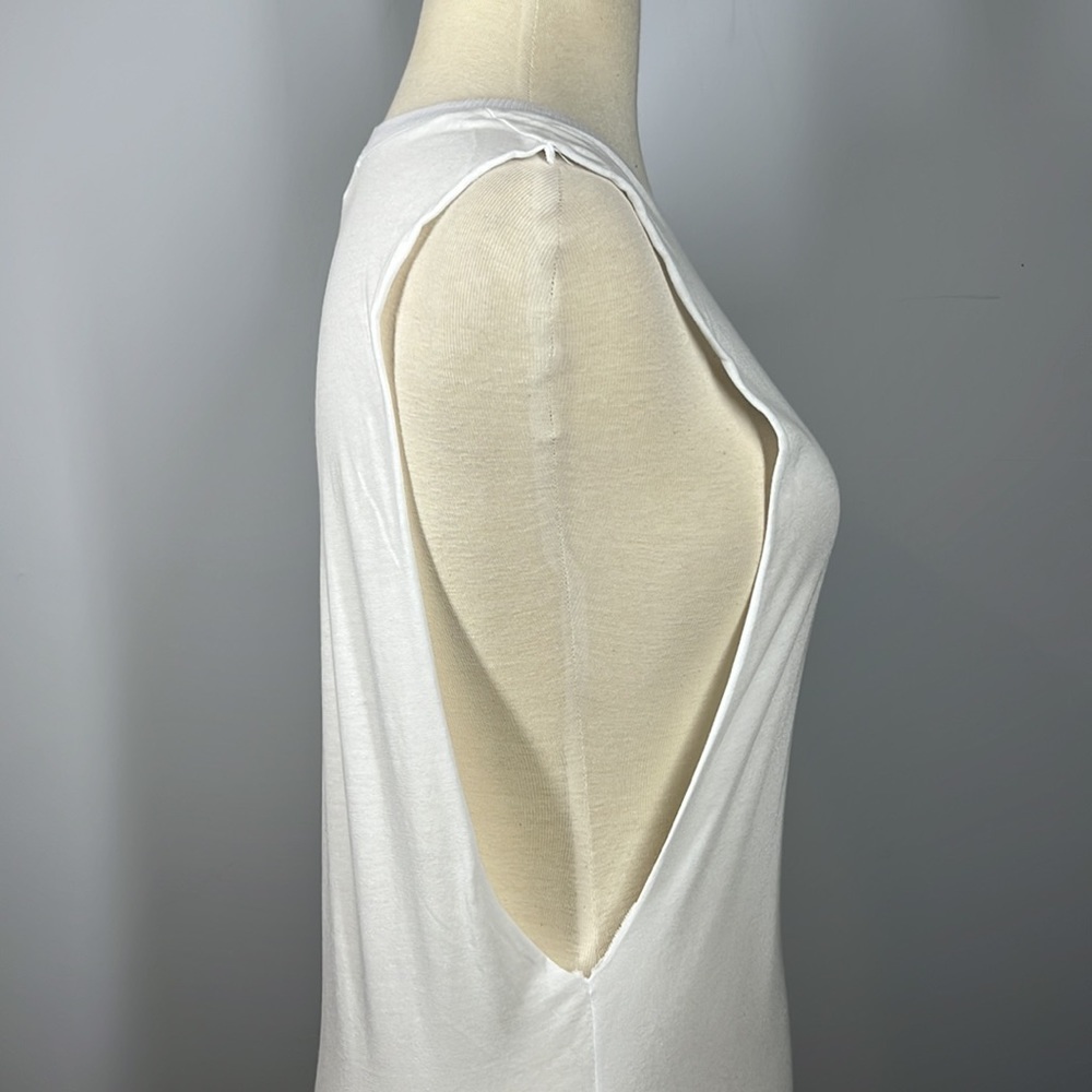 BLQ BASIC Muscle Tank Tee - Picture 6 of 8